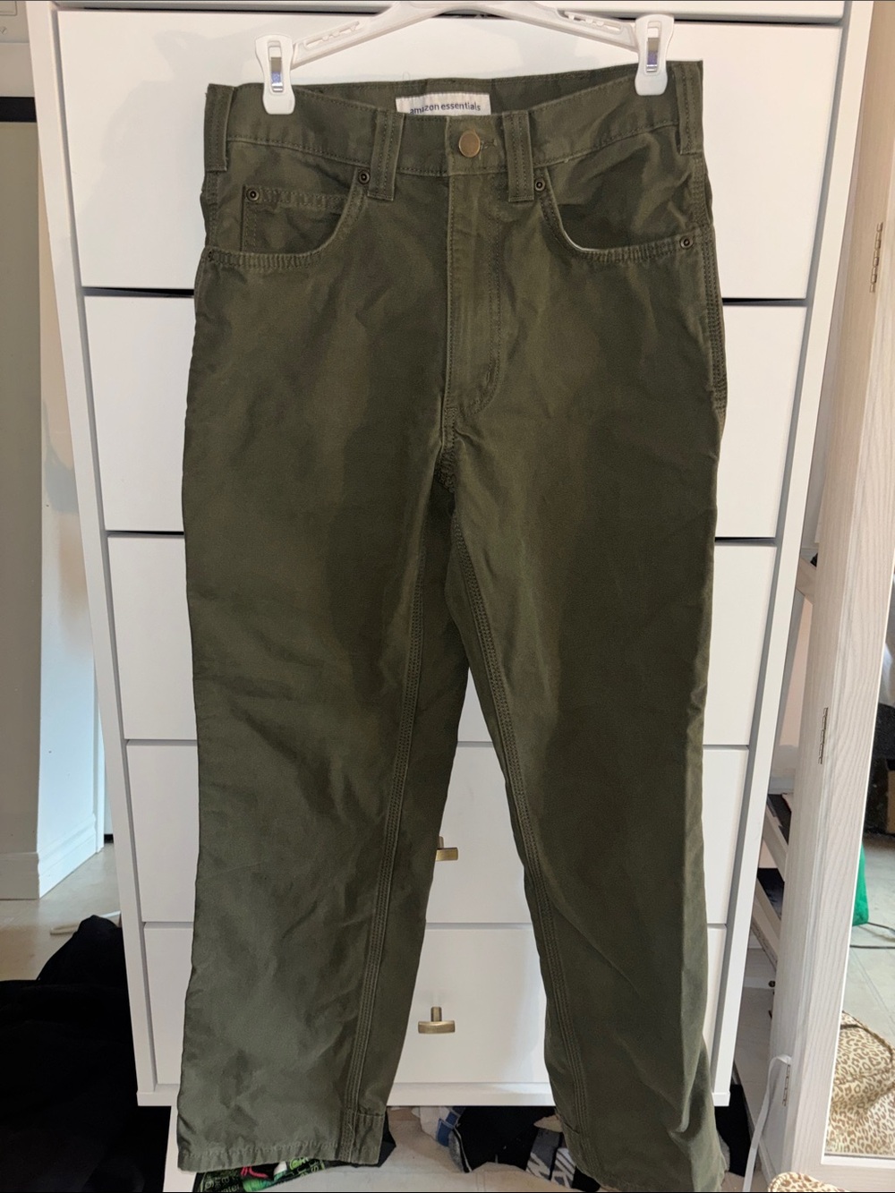 New Men’s Amazon Essentials Green Cargo Pants